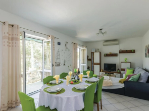 Nice Home in Slano With Wifi and 3 Bedrooms