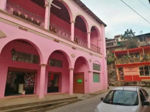Hotel Jardín