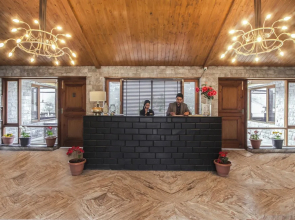 LaRiSa Mountain Retreat by Svenska