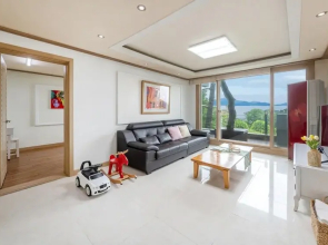 Yeosu Falling in Blue Ocean View Pension