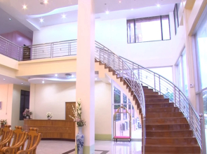 Nan Htike Thu Hotel