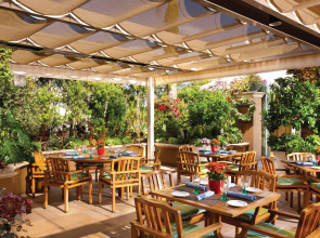 Four Seasons Los Angeles at Beverly Hills