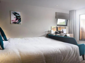 Hatherley Manor Hotel & Spa