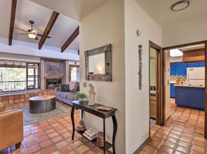 Beautiful 'saguaro Vista' w/ Mountain Views!