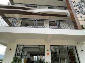Fahira Hotel Bukittinggi