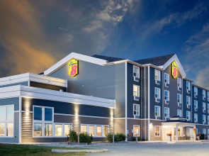 Super 8 by Wyndham Kapuskasing