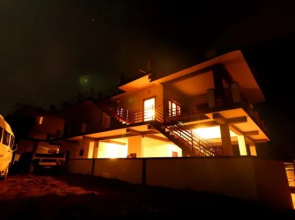 Leisure Vacations Nature's Cradle