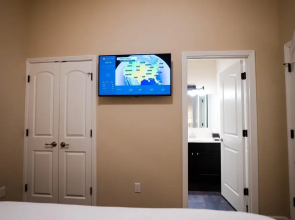 2 Bedroom Lake View Villa - Unit 309