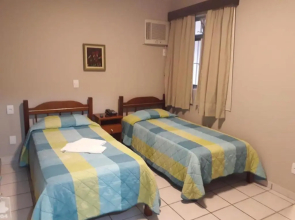 Hotel Contessi