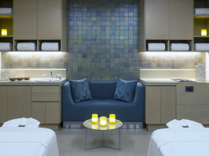 Sheraton Mall of the Emirates Hotel, Dubai