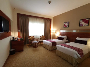 Отель Landmark Grand Hotel