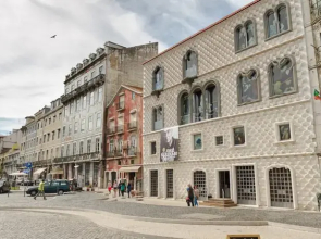 On Flats - Alfama