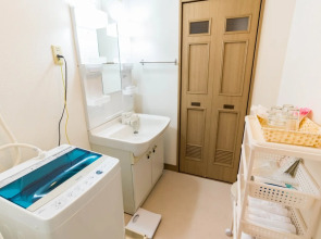 Universal Bay Condominium