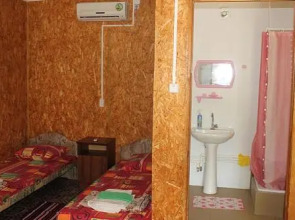 Guest House on Krasnaya 57