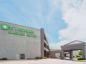 Wyndham Garden Conference Center Champaign/Urbana