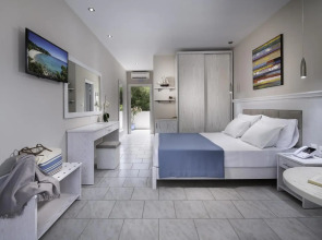 Porfi Beach Hotel