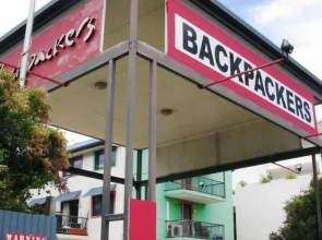 Mooloolaba Backpackers