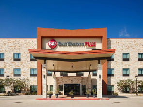 Best Western Plus College Station Inn & Suites
