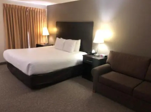 The Admiral Inn & Conference Center