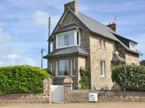 Maison Bretonne À 200m de la Mer À Proximité de L'Ile Renote À Trégastel - Ref 76