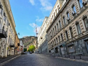 9 Borbalo Street Apartment with terrace