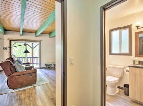 Bikes + Game Room: Lovely Lake Arrowhead Home!