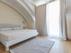 Tasso Apartments