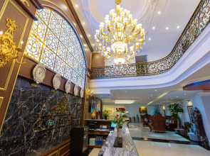 Queen T&T Dalat Hotel