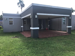 Caguas 4 Bedroom Vacation Villa