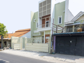 OYO 3706 Griya Tentrem Syariah