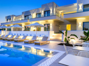 Narciso Luxury Suites