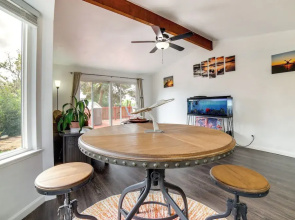 Pet-friendly Home w/ Hot Tub! 6 Mi to Dtwn Reno