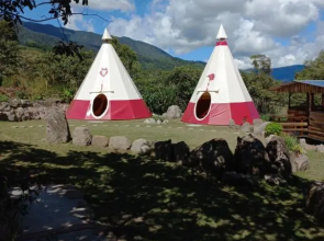 Biosfera Lodge tipi para 3 personas
