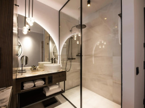 Downtowner Boutique Hotel