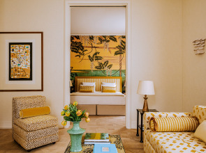 Saint James Paris - Relais & Chateaux