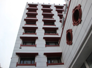 Hotel Grand Starline by OYO Rooms