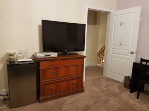 Newton Villa
