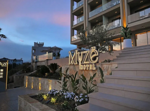 Muze Hotel