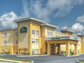 La Quinta Inn & Suites By Wyndham Harrisburg-Hershey