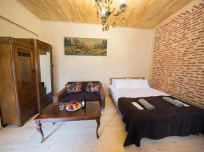 Room 19