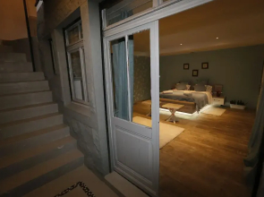 Cote Riviera Luxe Lake