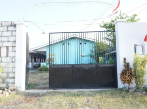 OYO Life 93017 Kost H Soeroso