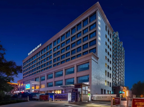 Homeinn Plus Hotel (Changzhi Bayi Square Weiyuanmen Middle Road)