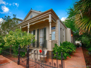 Lamothe House