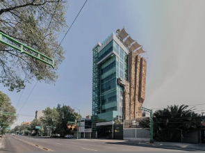 Low bed Shared Room Men