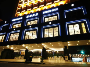 Kindness Hotel Liouhe Night Market Qixian