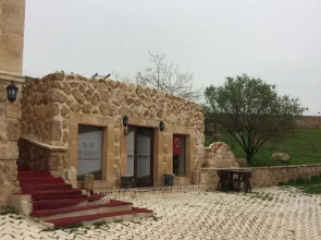 Mariat Hotel