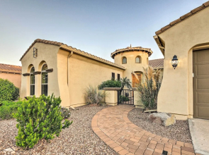 Heated Pool + Putting Green: Luxe Gilbert Home