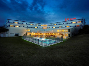 Отель ibis Site du Futuroscope