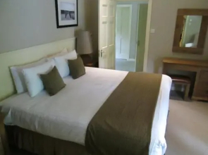 Cameron House Detached Bungalow L52